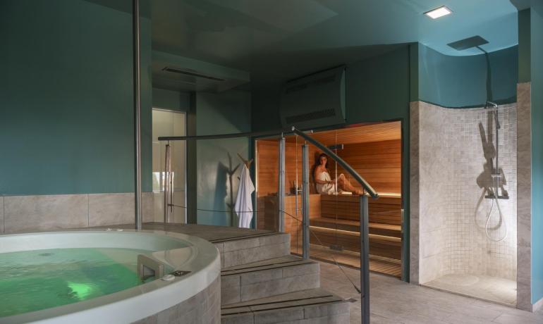 theregentsanmarino en spa-with-pool-in-hotel-in-san-marino 023
